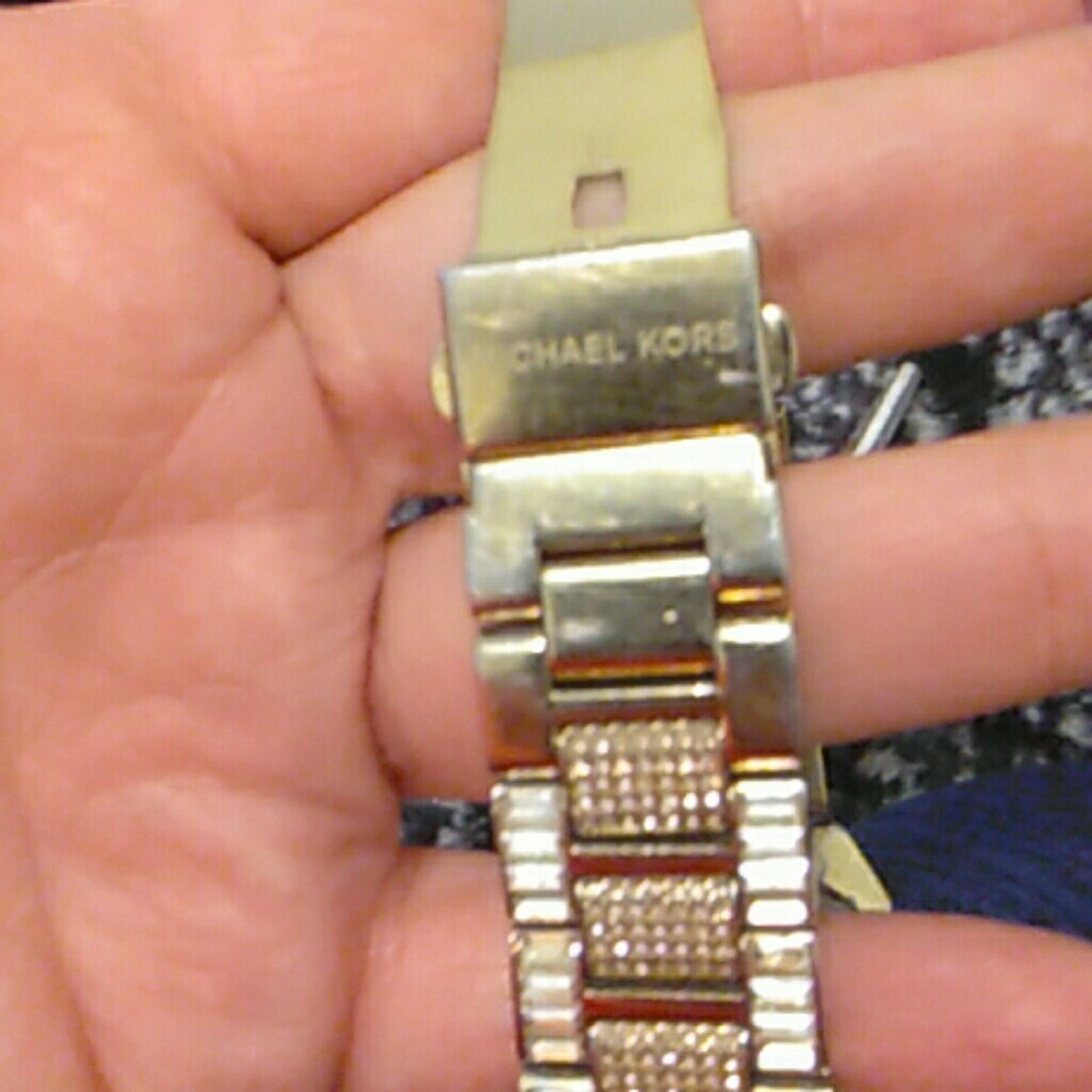 Watch - Picture 2 of 2